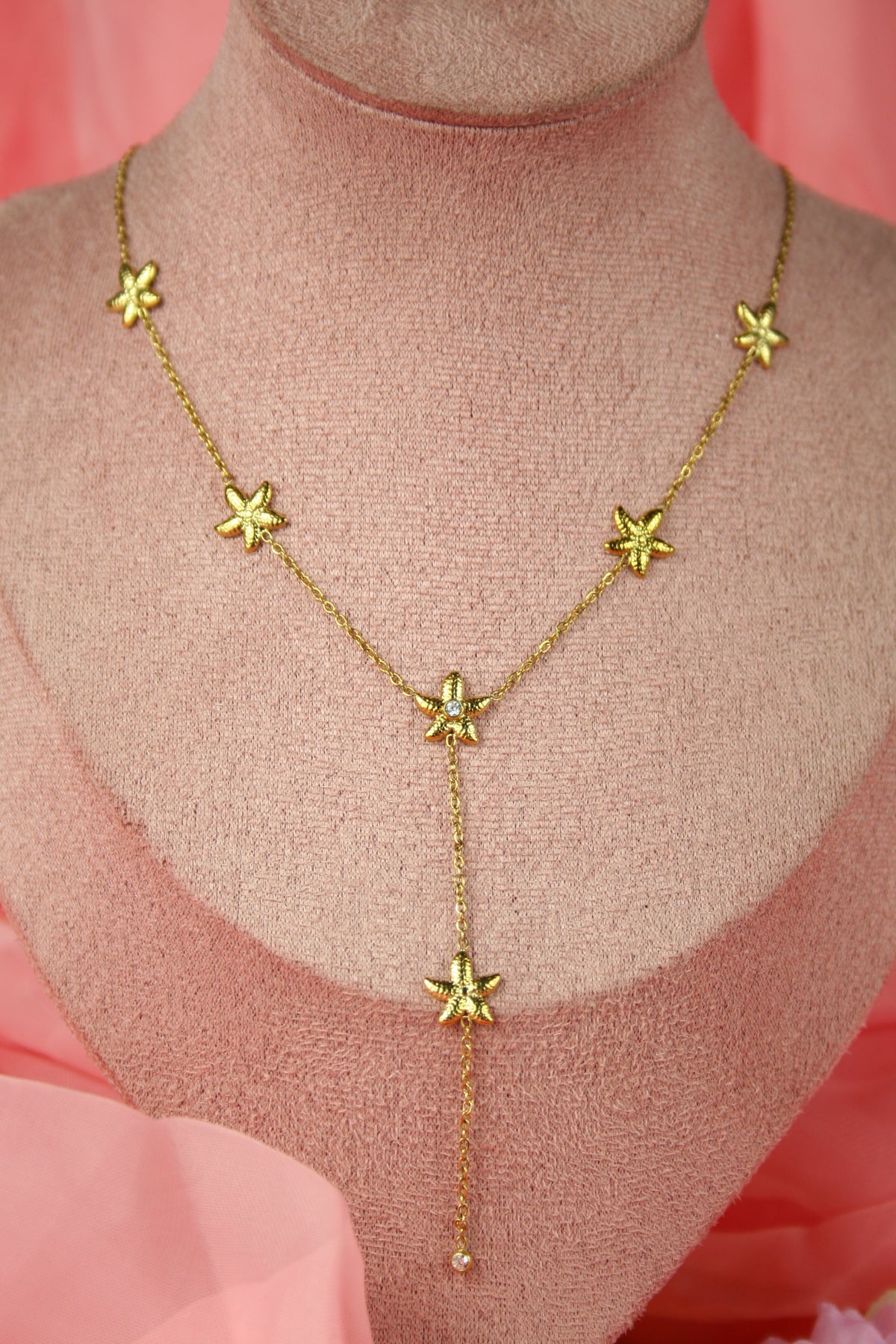 Collier Emmy
