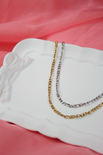 Collier Thomas