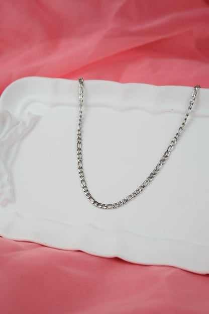 Collier Thomas